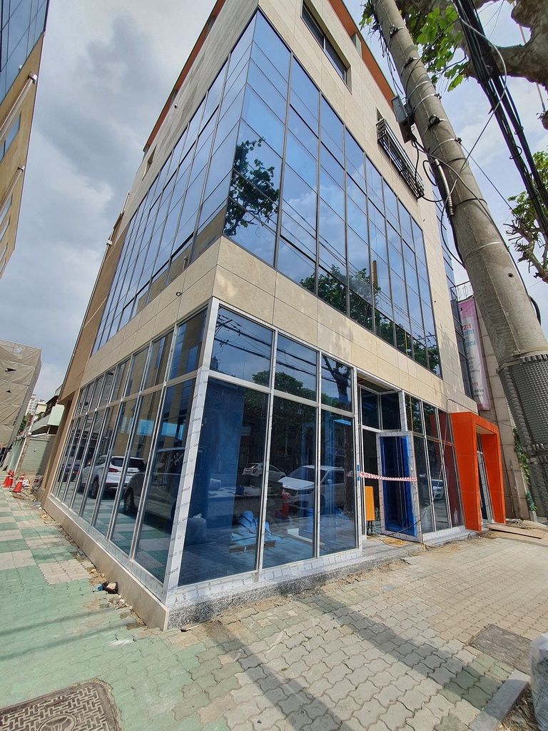 범어동 신축건물